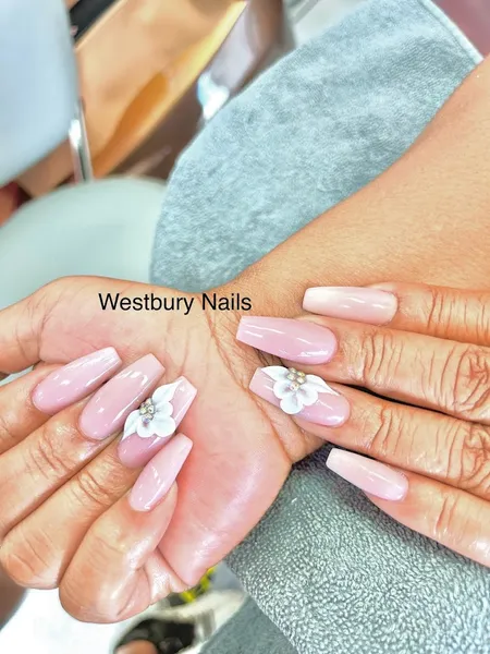 nail salons Westbury Nails