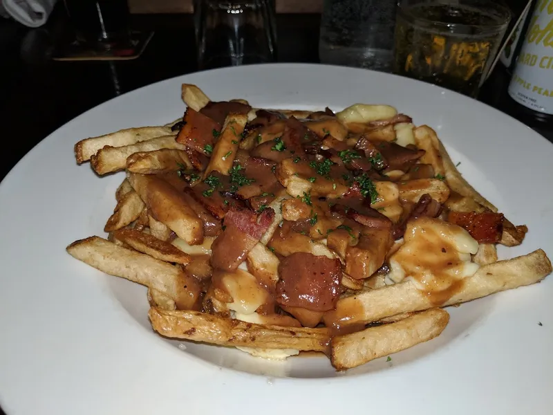 poutine The Red Lion Pub