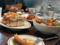 Top 18 comfort food in Lake View Chicago