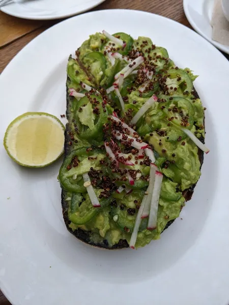 avocado toast Beatrix