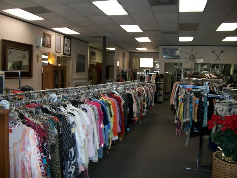 consignment shops Westchase Resale Shop And Uhaul