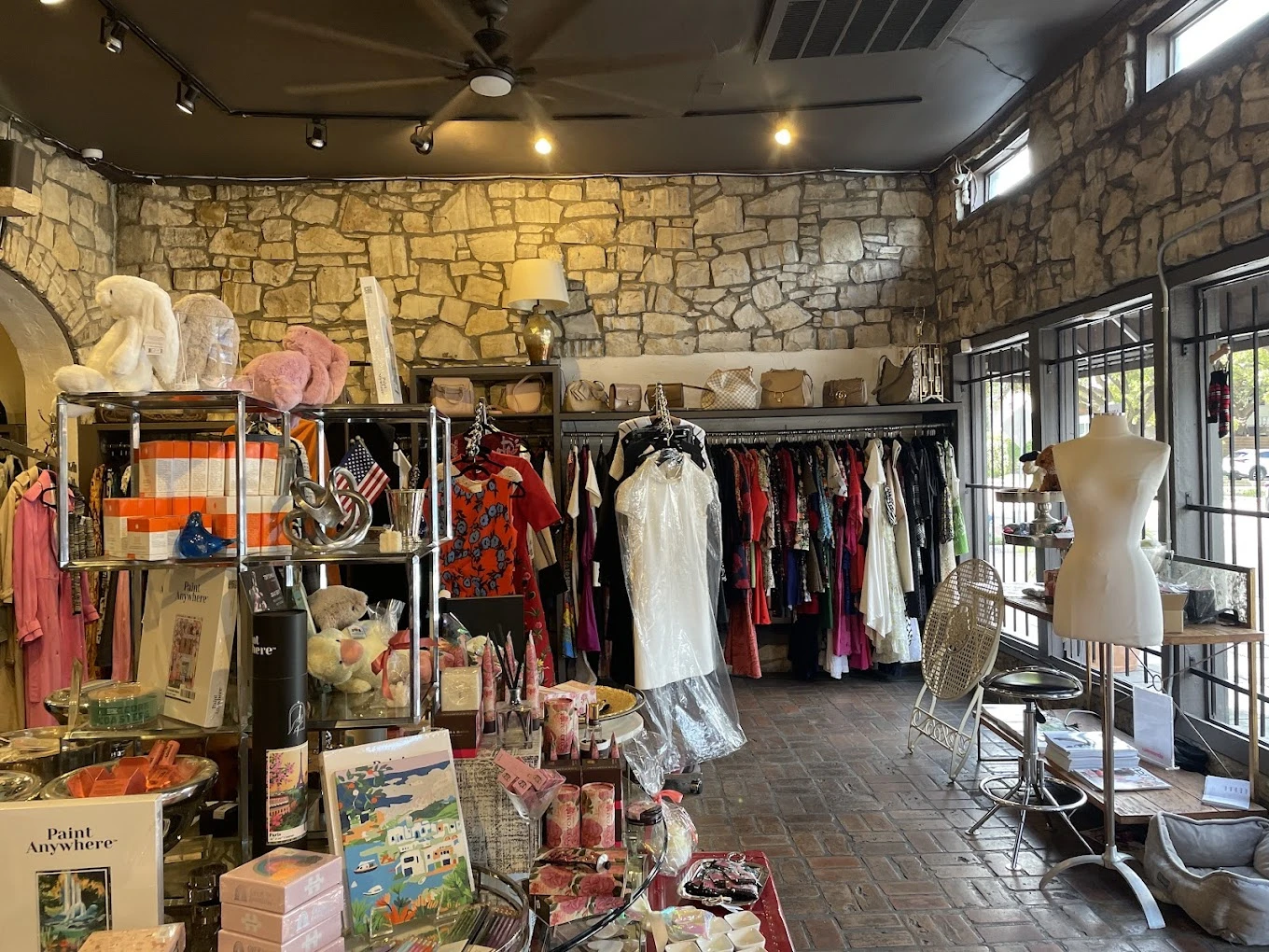 Top 23 consignment shops in Houston