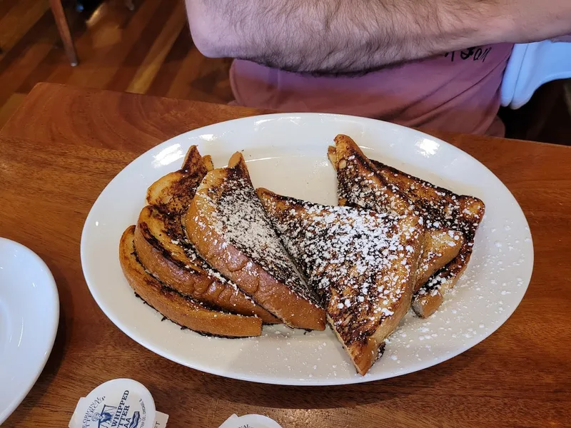 French Toast Meli Cafe