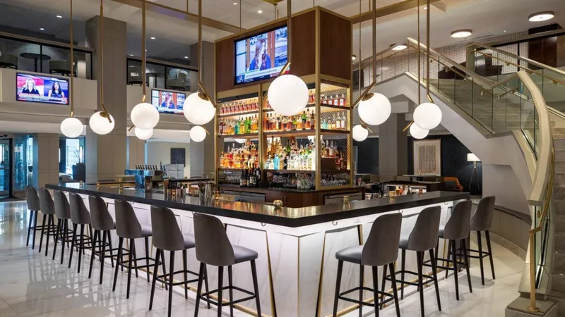 Beer Bars Reviver in Streeterville