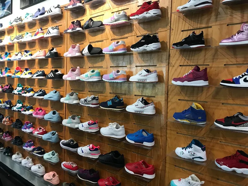 sneaker stores City Gear