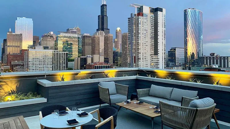 Hotel Bars Rooftop at Nobu Hotel Chicago