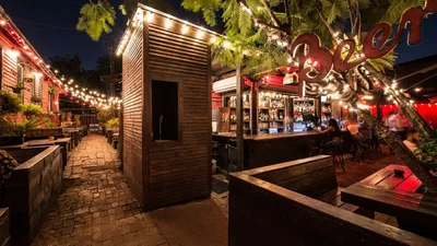 Top 20 romantic bars in Montrose Houston