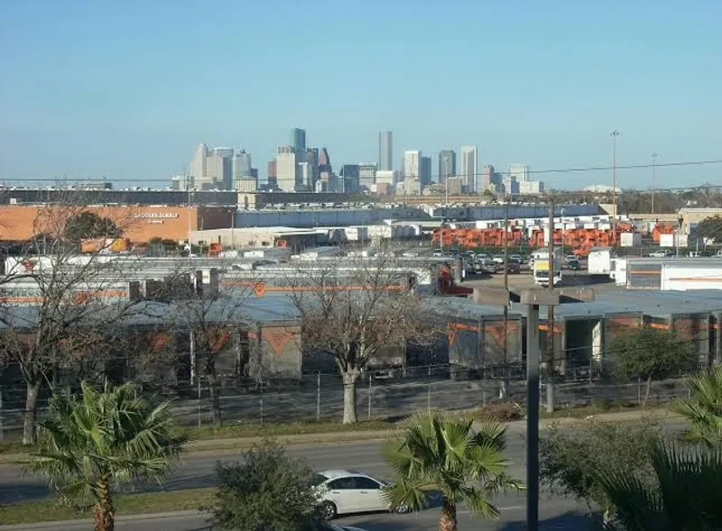 Hotels with balconies MainStay Suites Texas Medical Center/Reliant Park