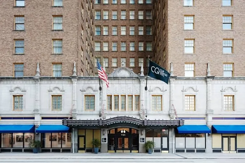 Hotels with balconies Club Quarters Hotel Downtown, Houston