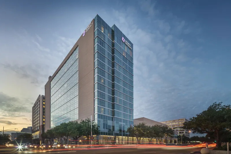 Hotels with balconies Hyatt Regency Houston/Galleria