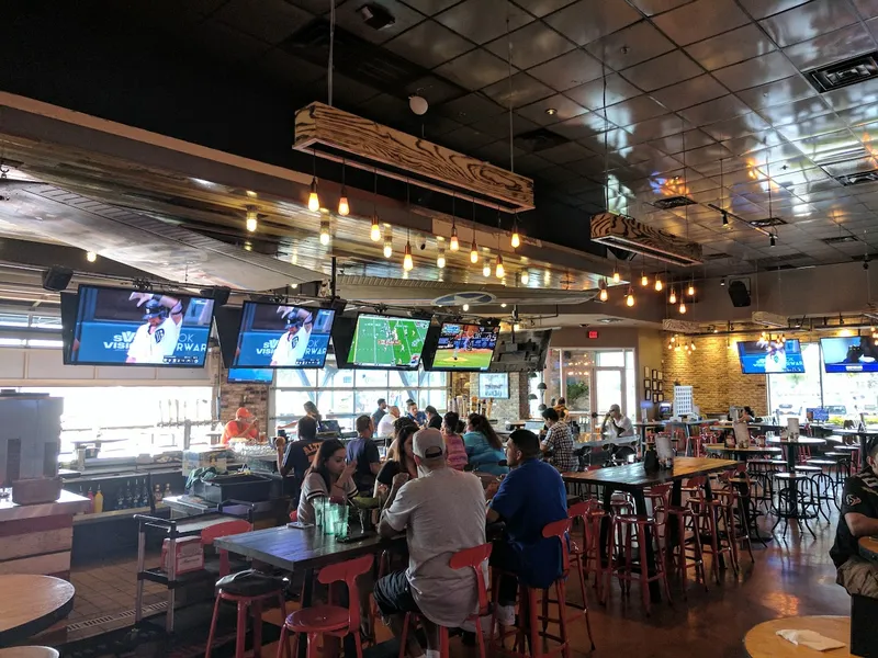 sports bars Bombshells