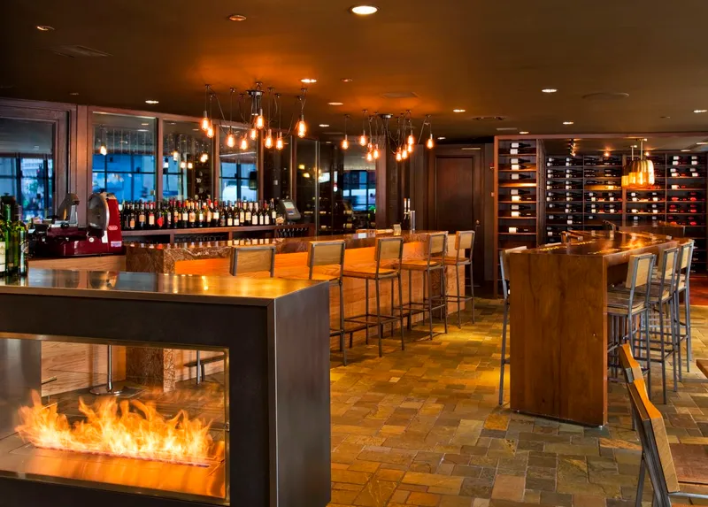 romantic bars Eno Wine Bar