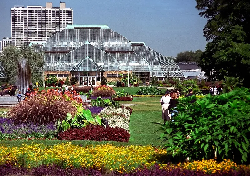 botanical gardens Lincoln Park Conservatory