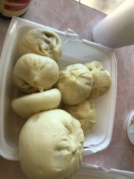 pork buns Lu Xiang Village