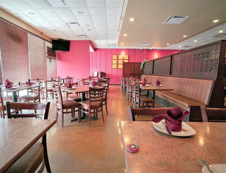 BYOB Restaurants Iyara Thai Cuisine in Eldridge / West Oaks