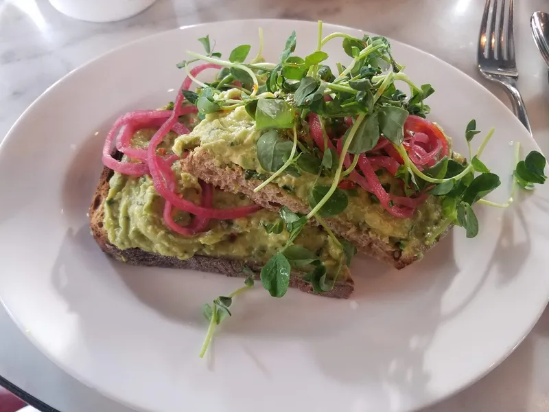 avocado toast Cafe Robey