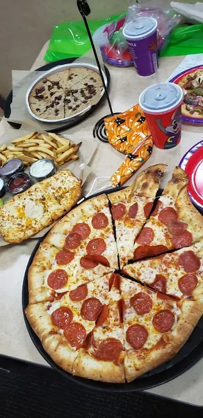 pizza places Chuck E. Cheese