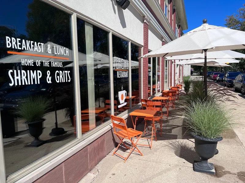 catfish Peach's Restaurant in Bronzeville