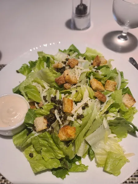 caesar salad Mariposa