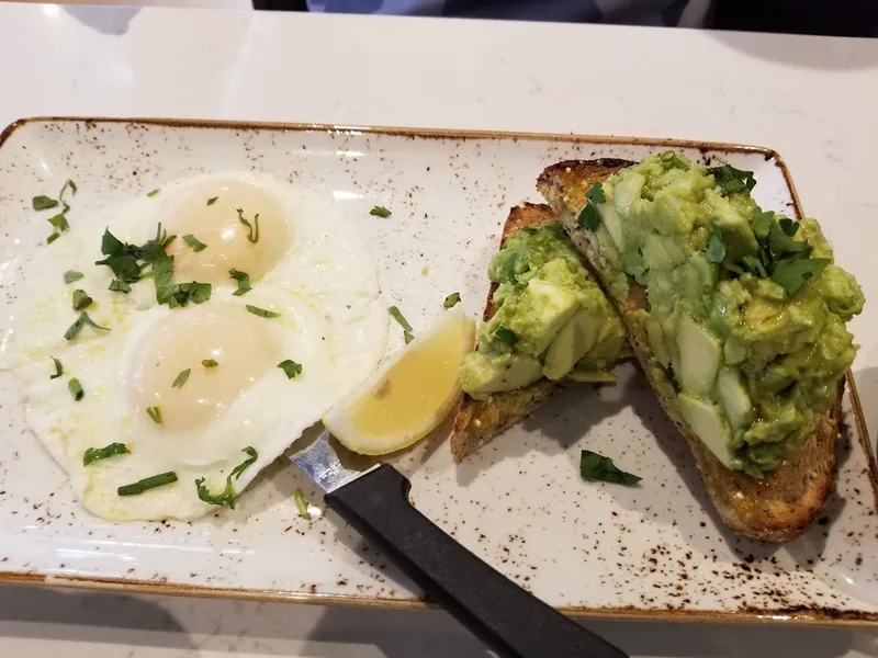 avocado toast First Watch