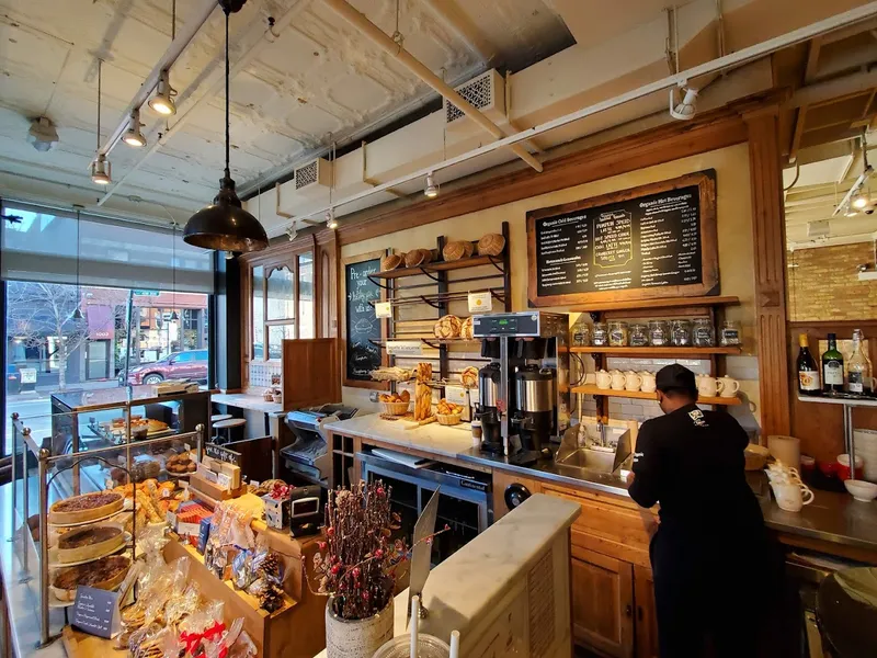 avocado toast Le Pain Quotidien in Lincoln Park