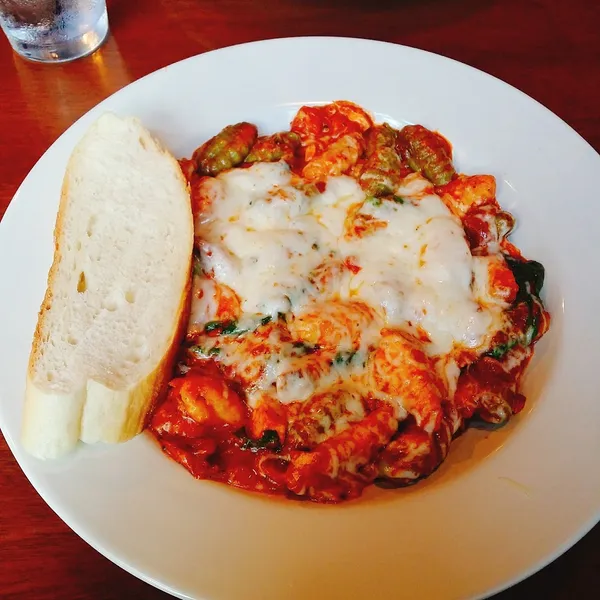 chicken parmesan The Pasta Bowl - Lincoln Park