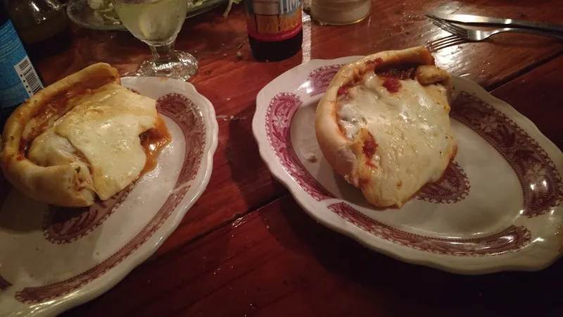 calzones Chicago Pizza and Oven Grinder Company