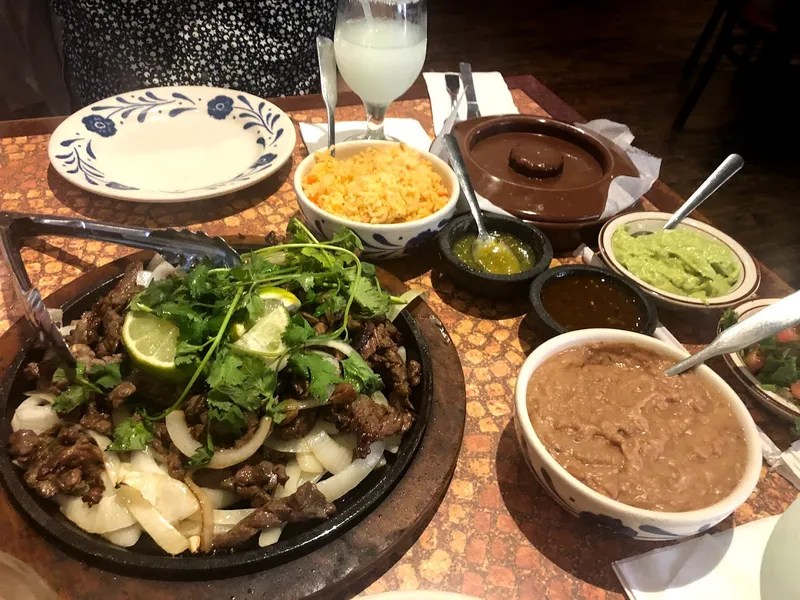 chicken fajitas La Mexicana in Montrose