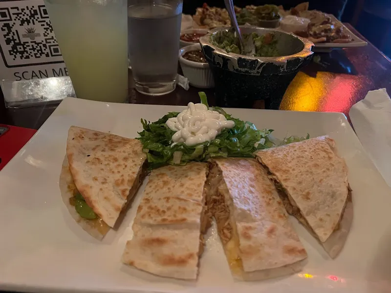 chicken quesadilla El Mariachi Restaurant