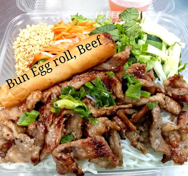 chicken roll MK NOODLE PHO