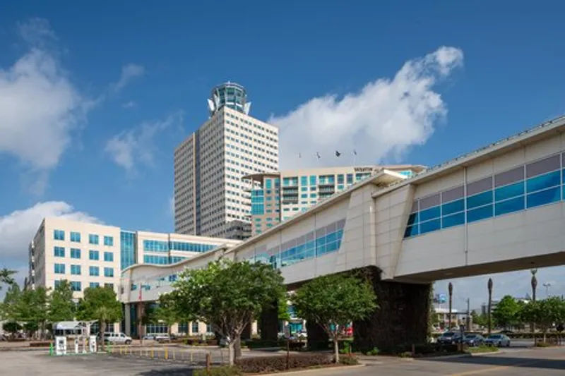 hotels with pools The Westin Houston, Memorial City