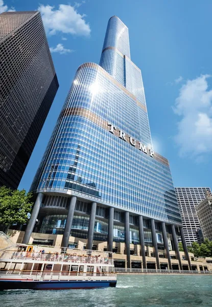 hotels with sauna Trump International Hotel & Tower® Chicago