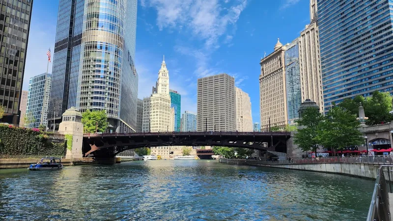 hotels with sauna The Langham, Chicago