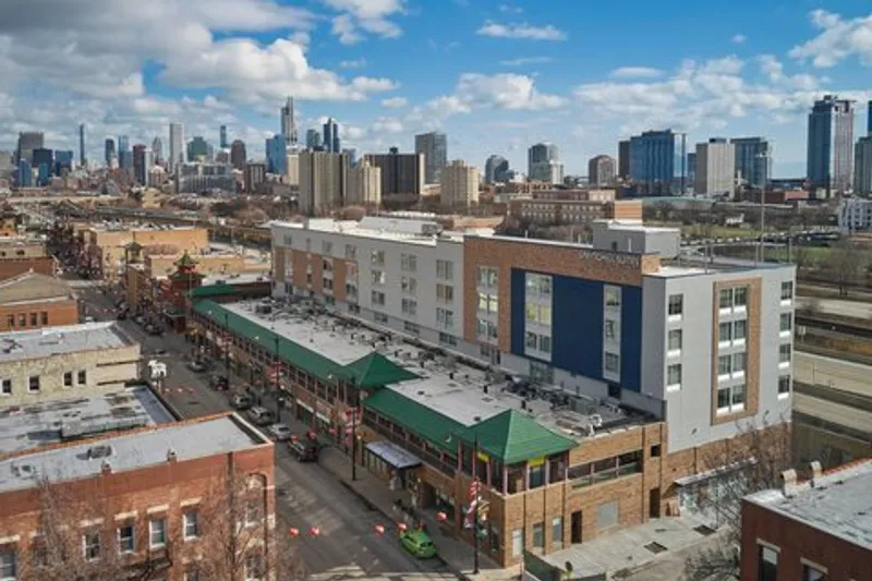 hotel with laundry facilities SpringHill Suites Chicago Chinatown