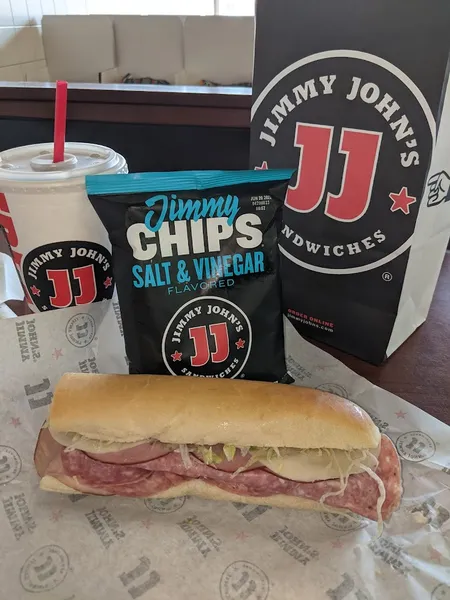 Sandwiches restaurants Jimmy John's in Hyde Park