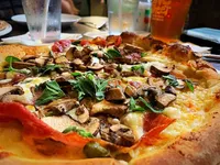 Top 13 pizza places in Greenway Houston