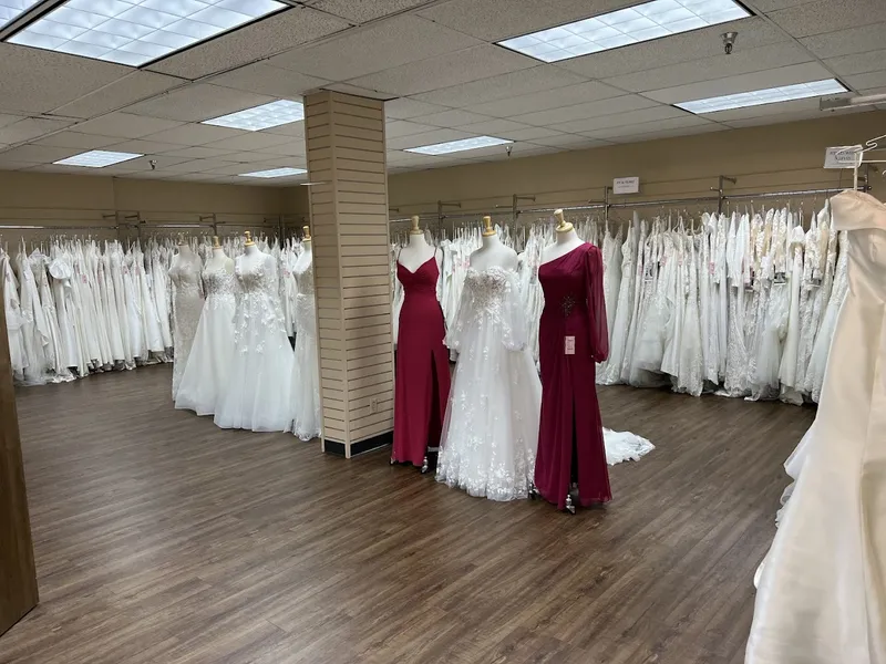 bridal salons Ventura's Bridal Fashions