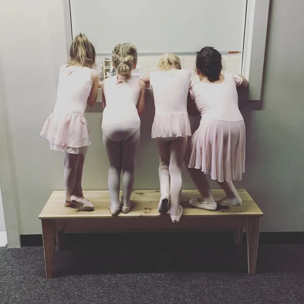 ballet classes Dovetail Studios