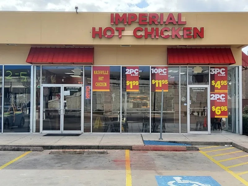Imperial Hot Chicken - (Halal)