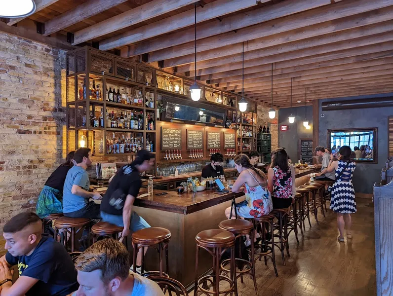 gastropubs Union in Logan Square