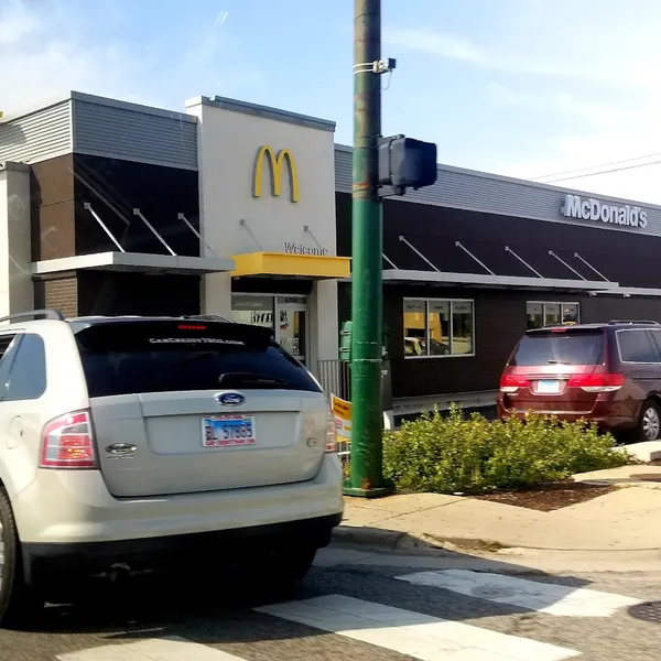 late night restaurants McDonald's