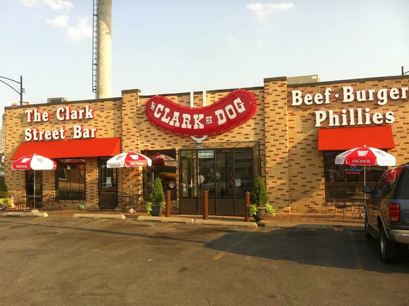 late night restaurants Clark Street Dog