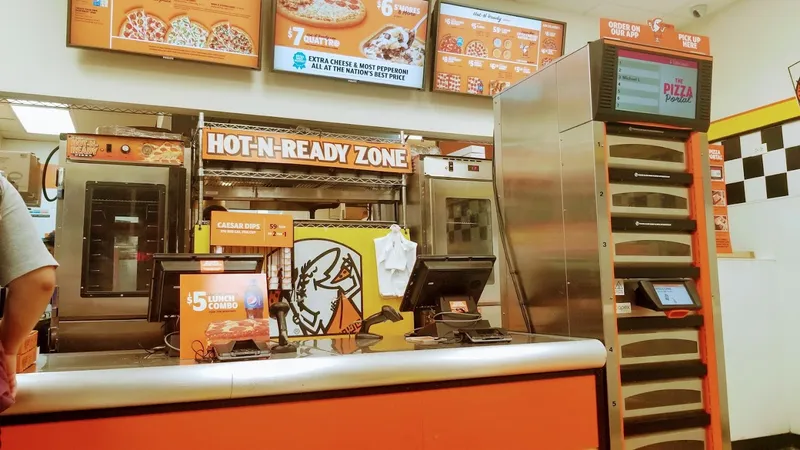 late night restaurants Little Caesars Pizza