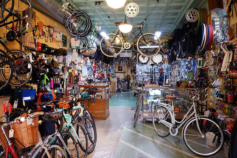 bike store Boulevard Bikes