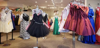 Top 20 dress stores in Chicago