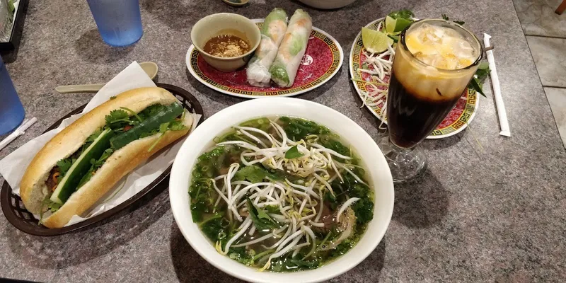 Soups Pho Saigon