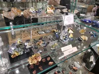 Top 15 crystal shops in Chicago