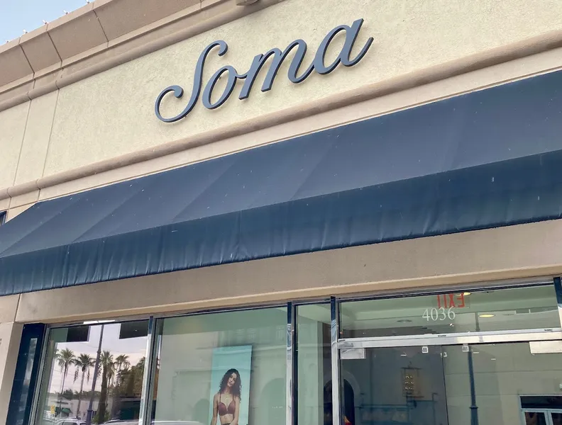 lingerie shops Soma