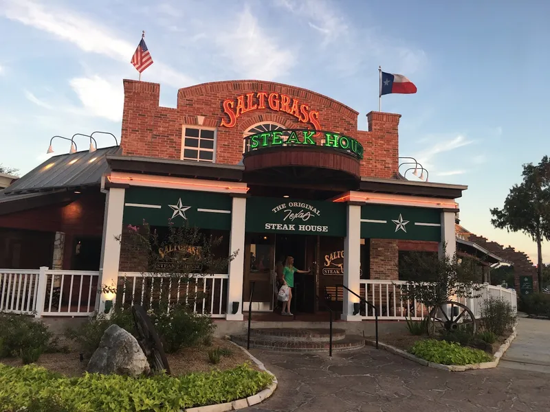 gastropubs Saltgrass Steak House in Willowbrook