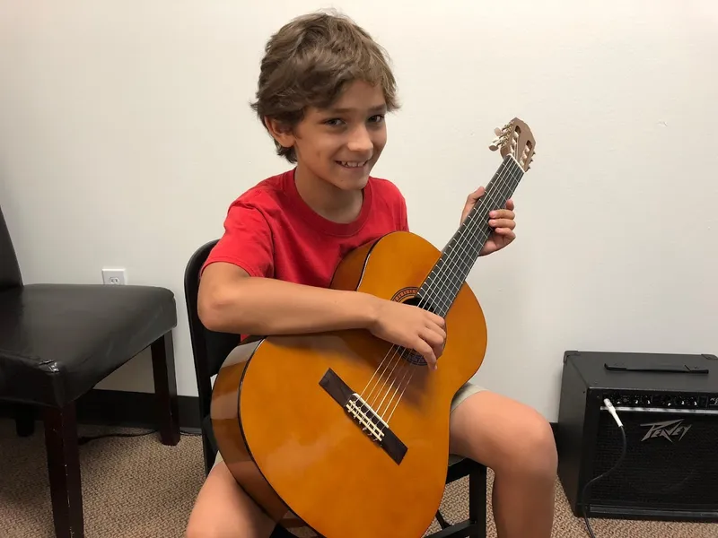 guitar lessons Vivaldi Music Academy